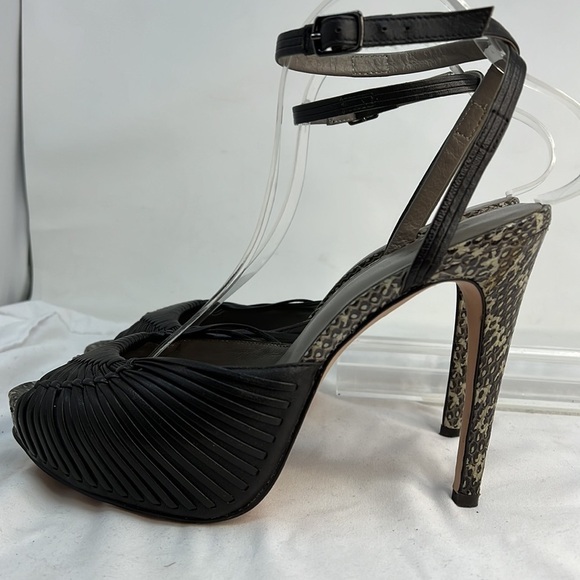 Reiss Sz 40/ US 9 Peep Toe Stiletto Charcoal SnakePrint Heels - Picture 10 of 13